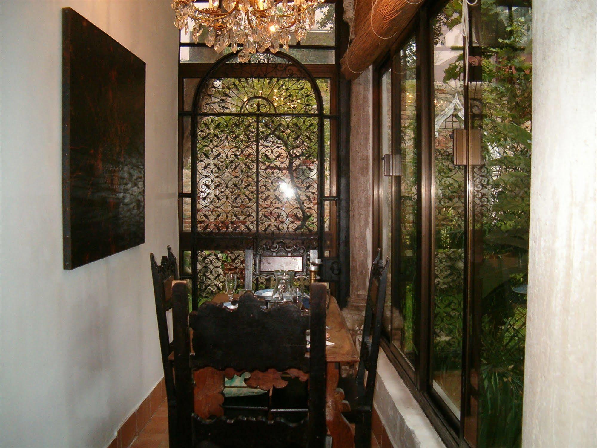 Appartamento Garden Ca' Rezzonico เวนิส ภายนอก รูปภาพ