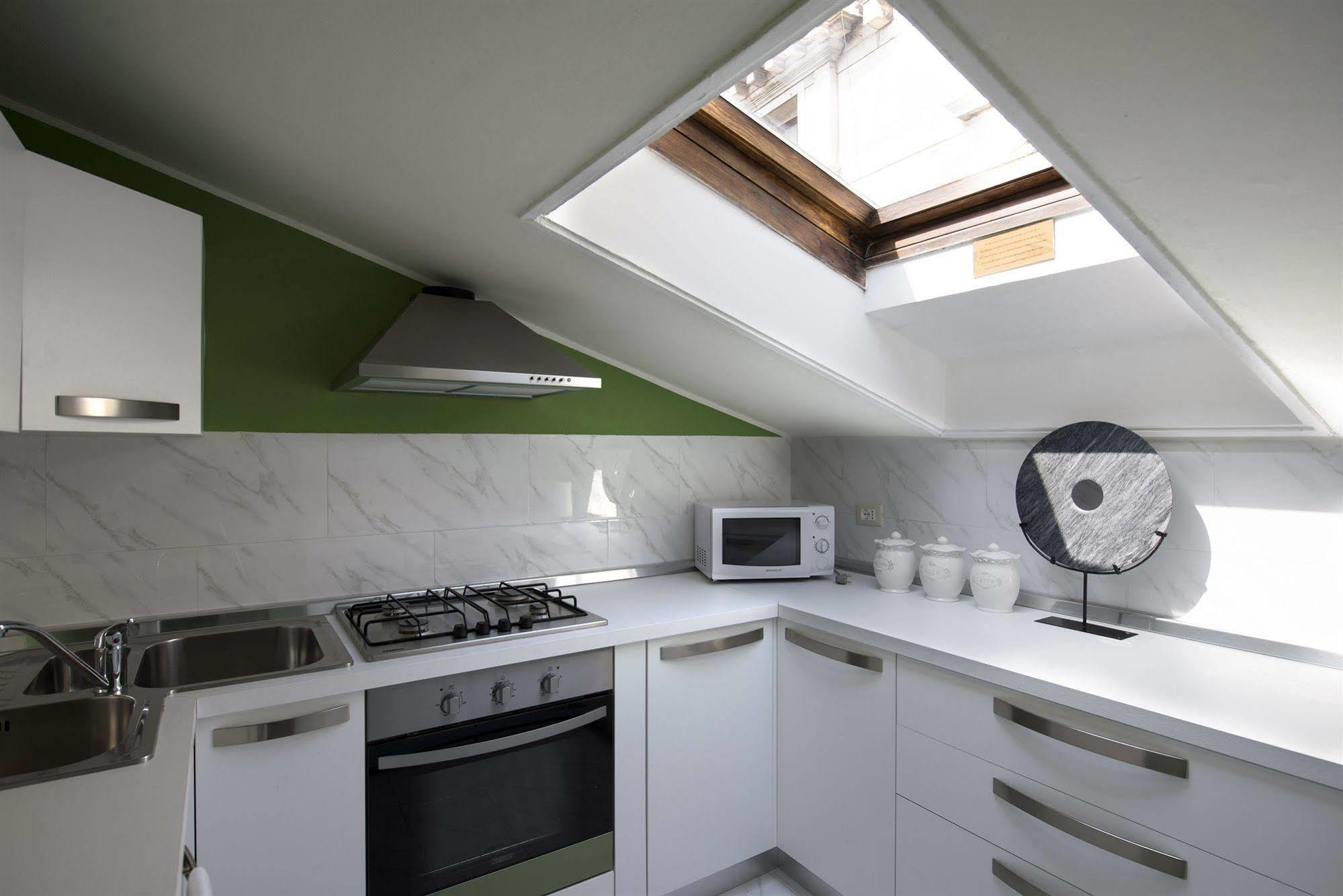 Appartamento Garden Ca' Rezzonico เวนิส ภายนอก รูปภาพ